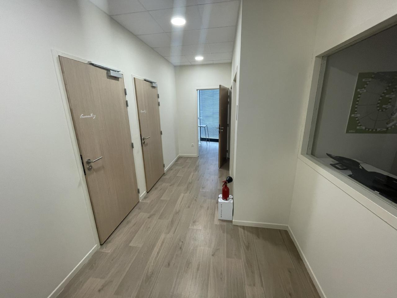Bureau Ars-Laquenexy 144m² Location bureau Ars-Laquenexy Moselle OLBUR2419693 5